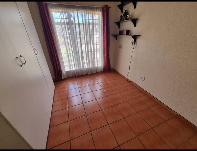 5 BEDROOM HOUSE FOR SALE IN BRACKENDOWNS